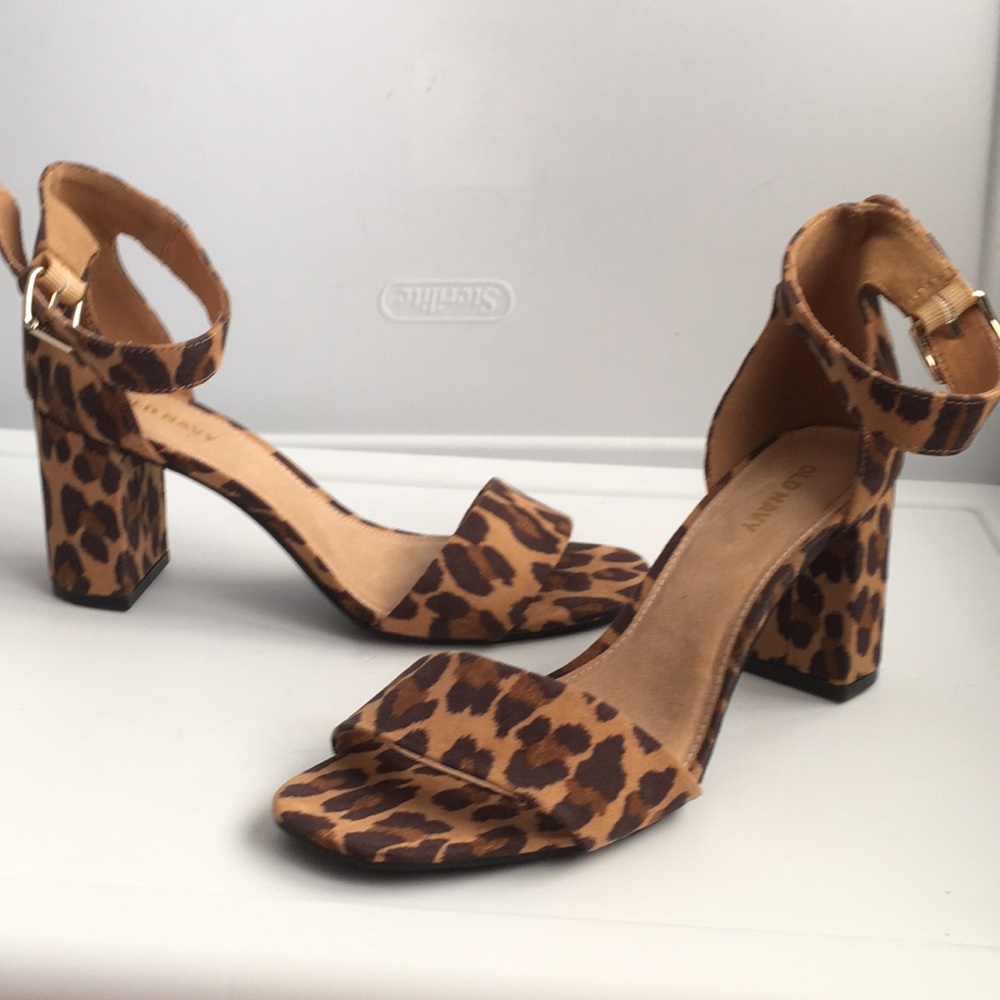 Old navy suede party leopard ankle strap heels